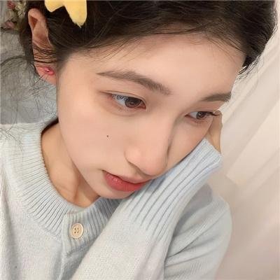 白骨王后 海报
